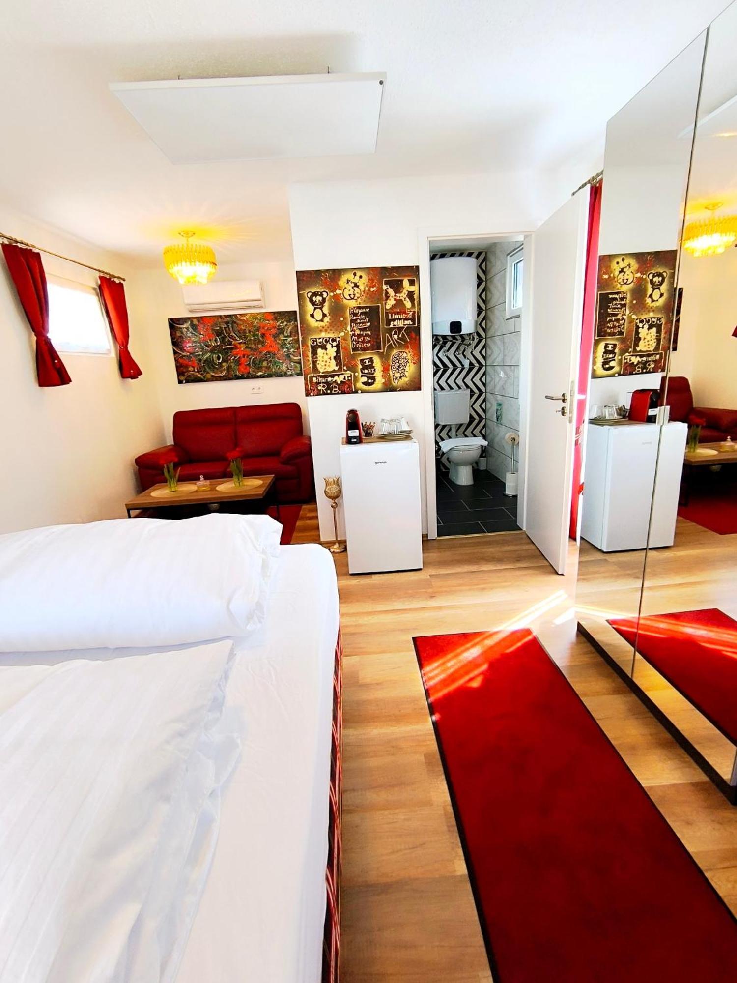 Tinyhouses Am Neusiedlersee Fertőrákos Extérieur photo