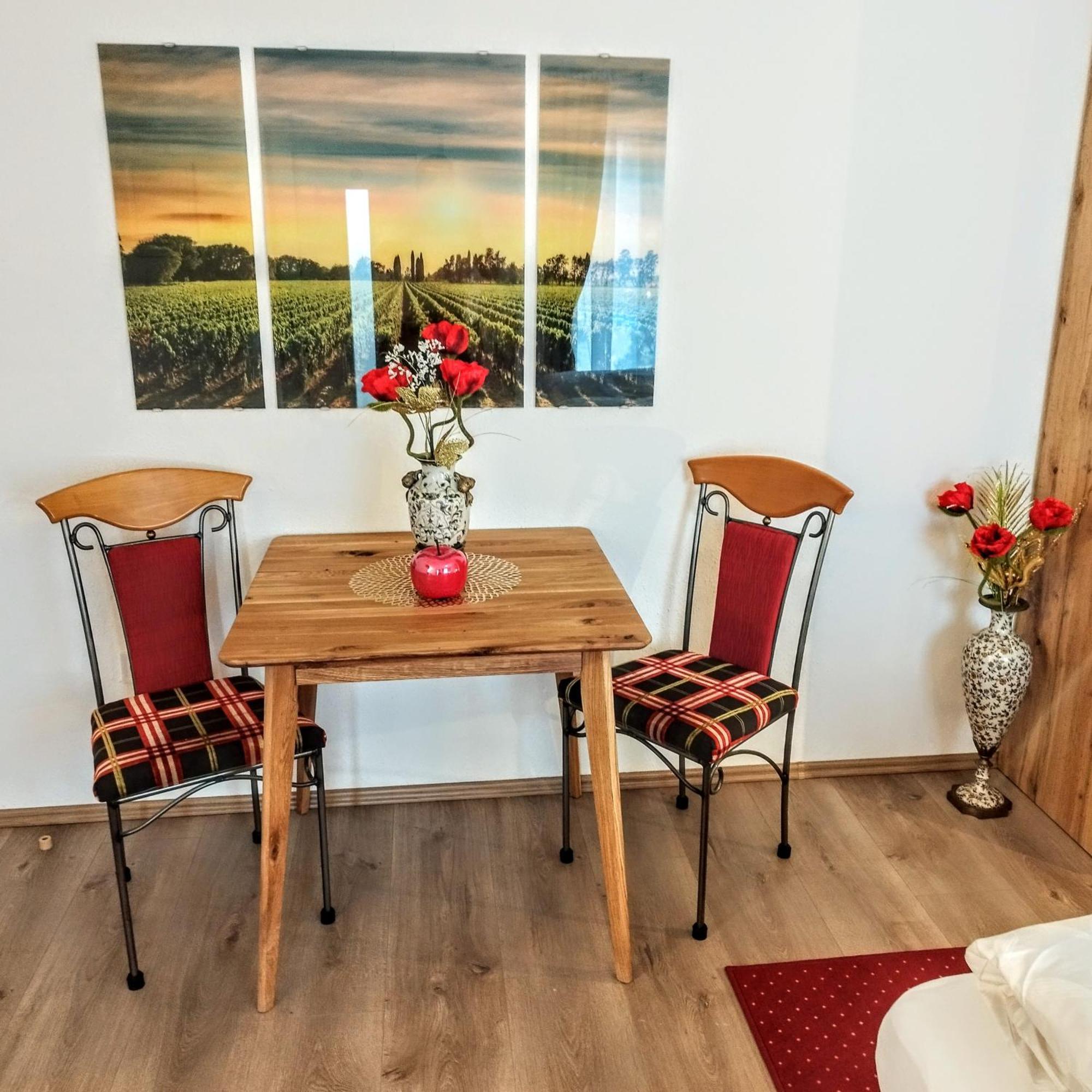 Tinyhouses Am Neusiedlersee Fertőrákos Extérieur photo